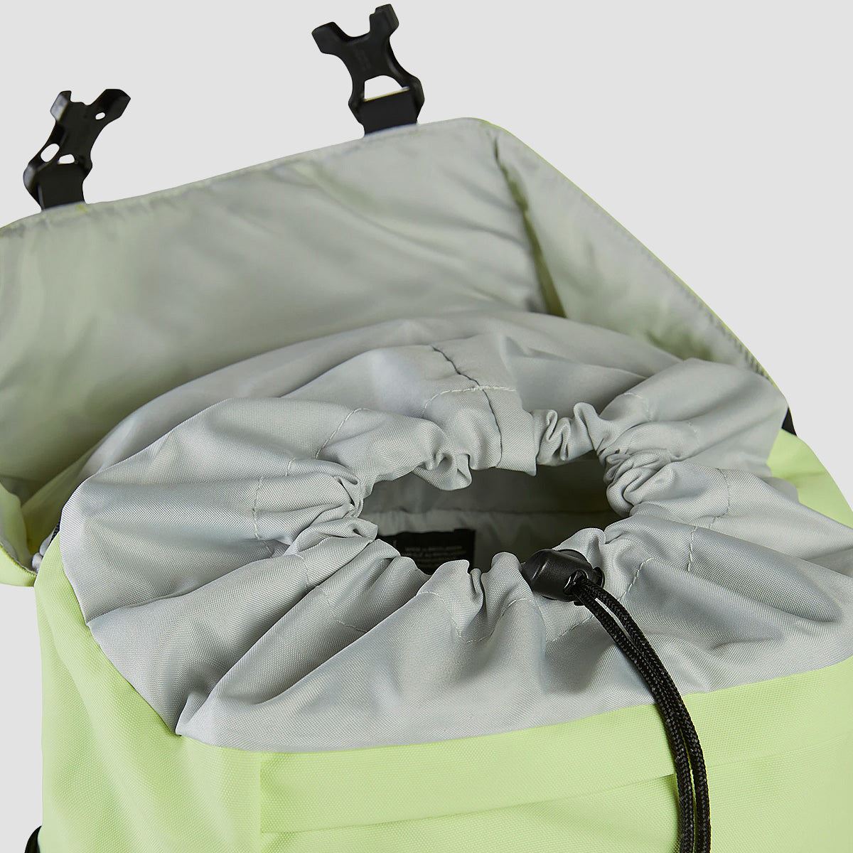 Burton Tinder 2.0 30L Backpack Glow Yellow Green - Image 3
