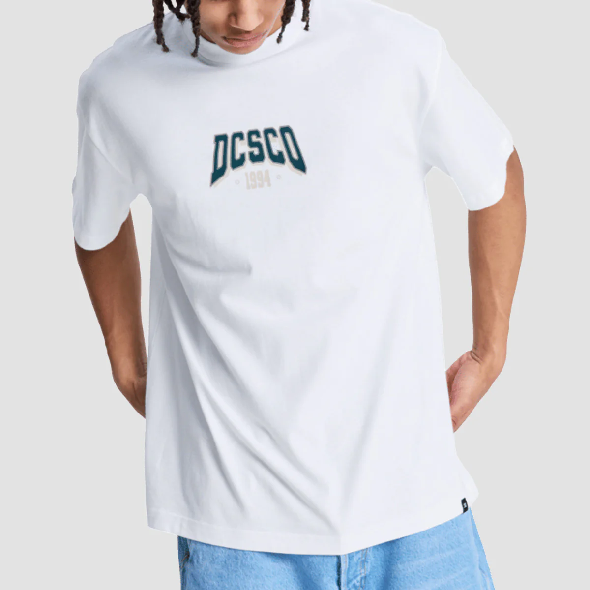 DC Crown College T-Shirt White - Image 2