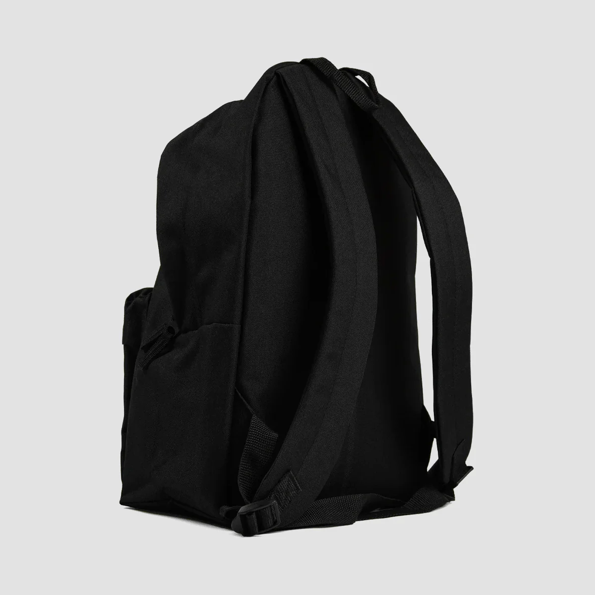 Dungeon Break The Chain 18L Backpack Black - Image 2