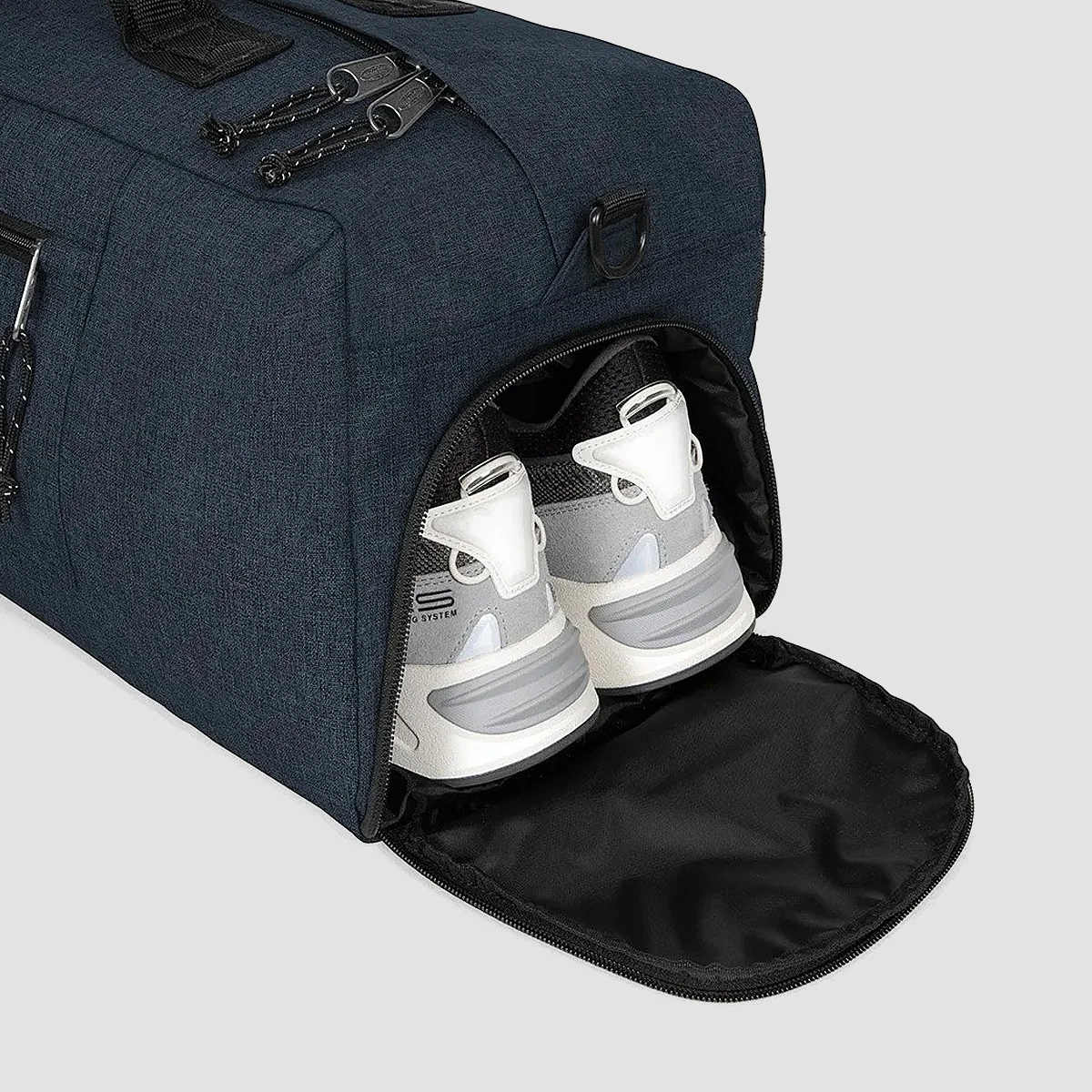 Eastpak Duffl'r M 36L Duffle Bag Triple Denim - Image 3