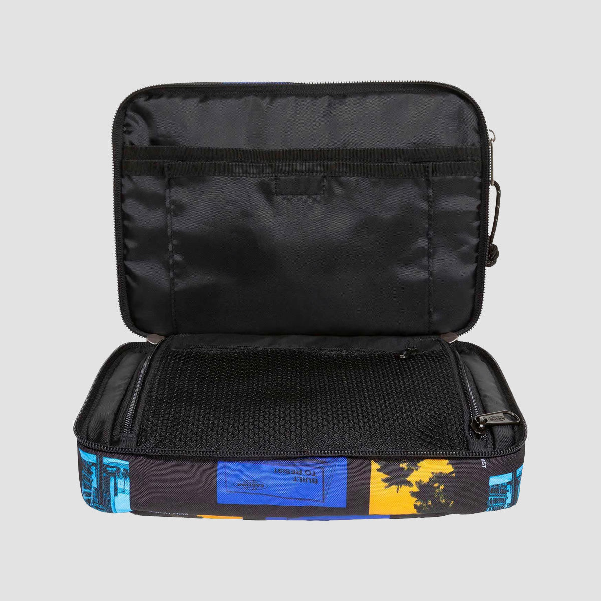 Eastpak Mavis Toiletry Bag City Bay Black - Image 3