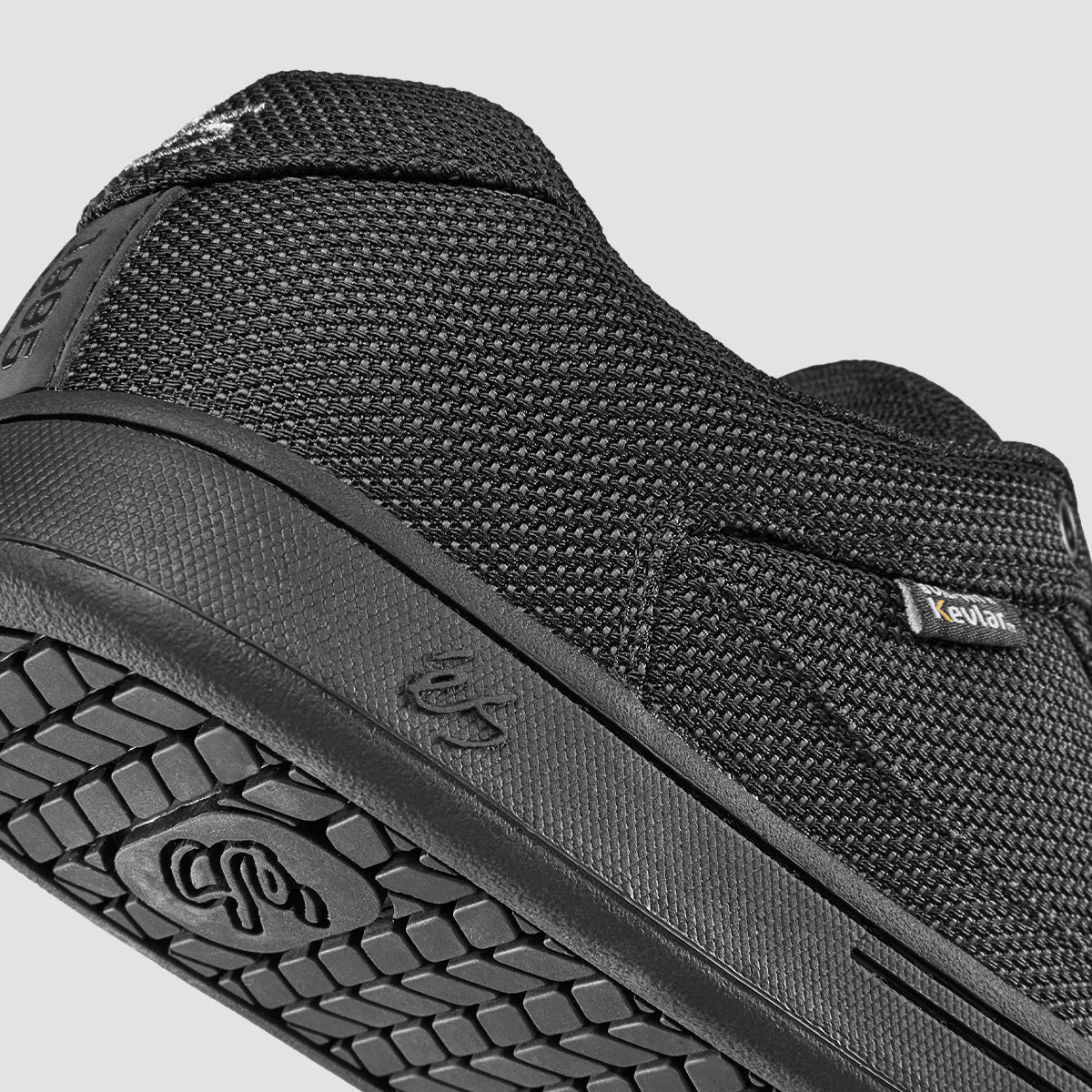 eS Accel Kevlar Shoes - Black/Black - Image 5