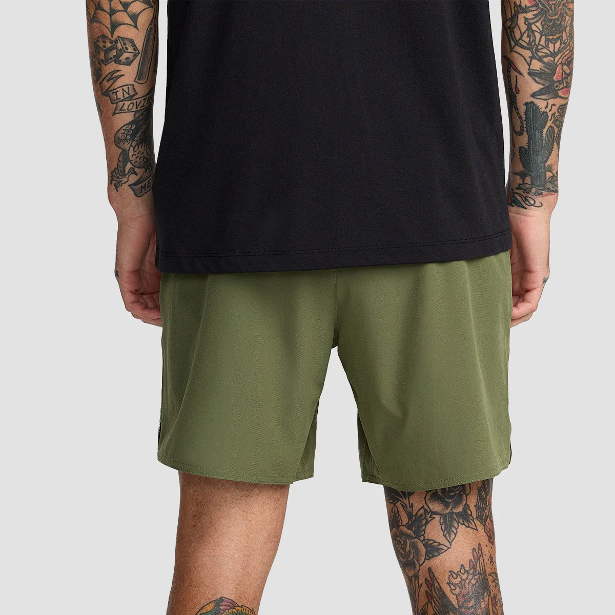 RVCA Yogger 2 In 1 17" Shorts Army Green - Image 2