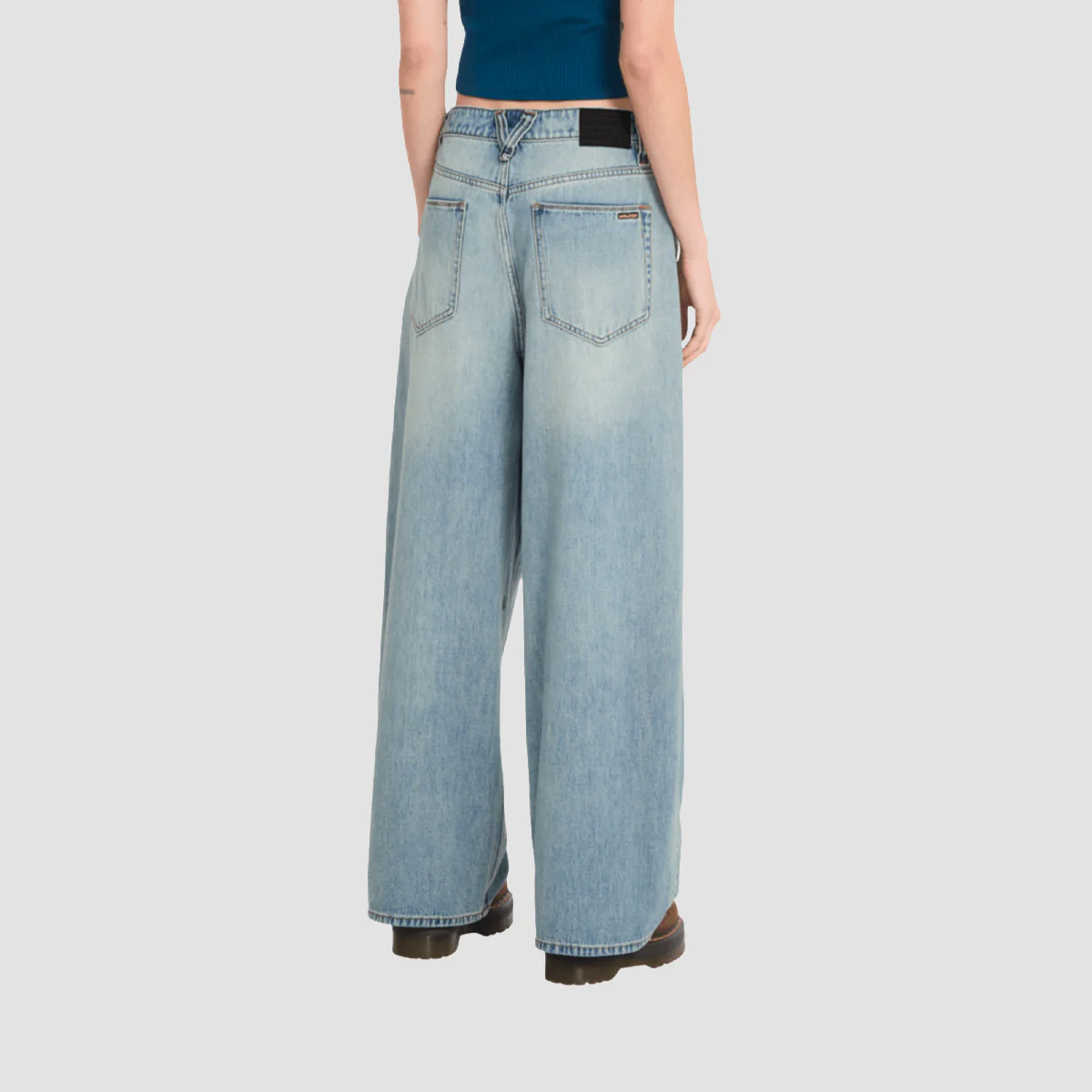 Volcom Beeggy Ultra Baggy Jeans Dusty Blue Wash - Womens - Image 2
