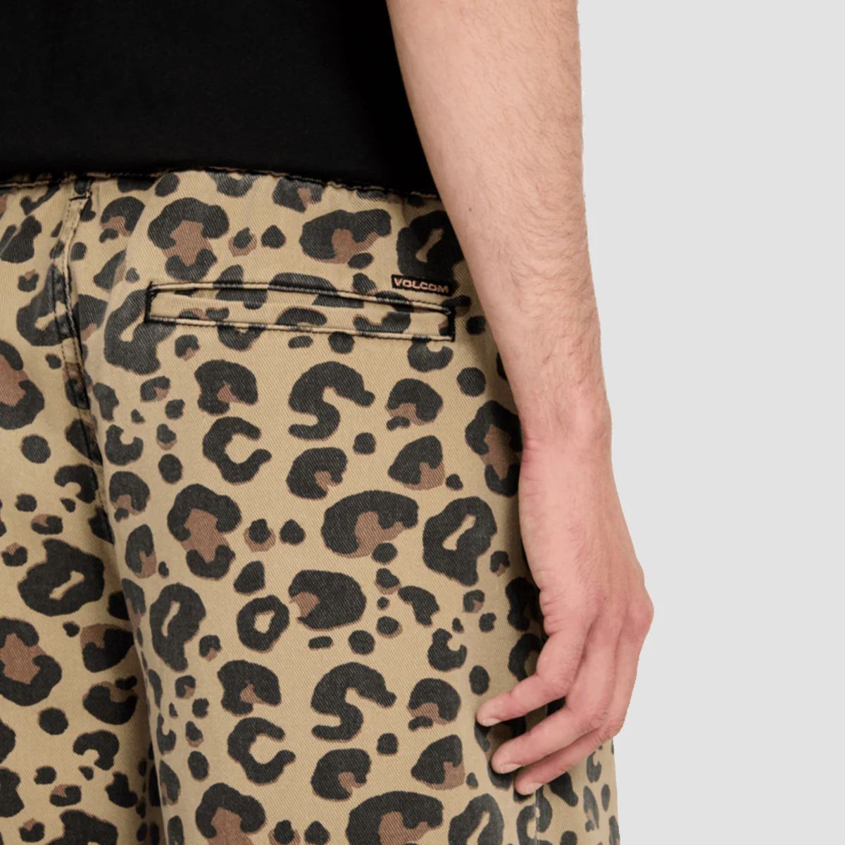 Volcom Freazy EW Loose Fit Jeans Cheetah - Image 3